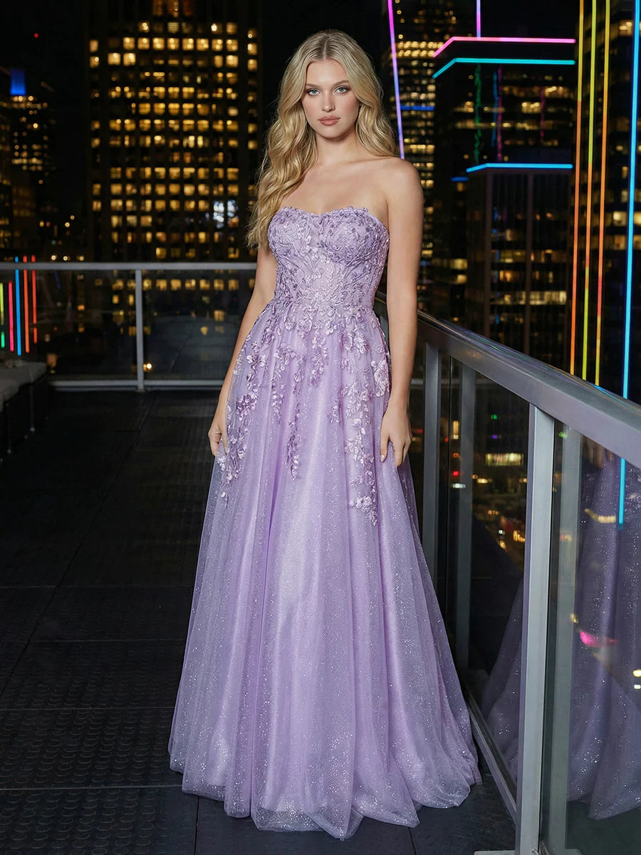 Tulle A Line Sweetheart Appliqued Prom Dresses with Pleats